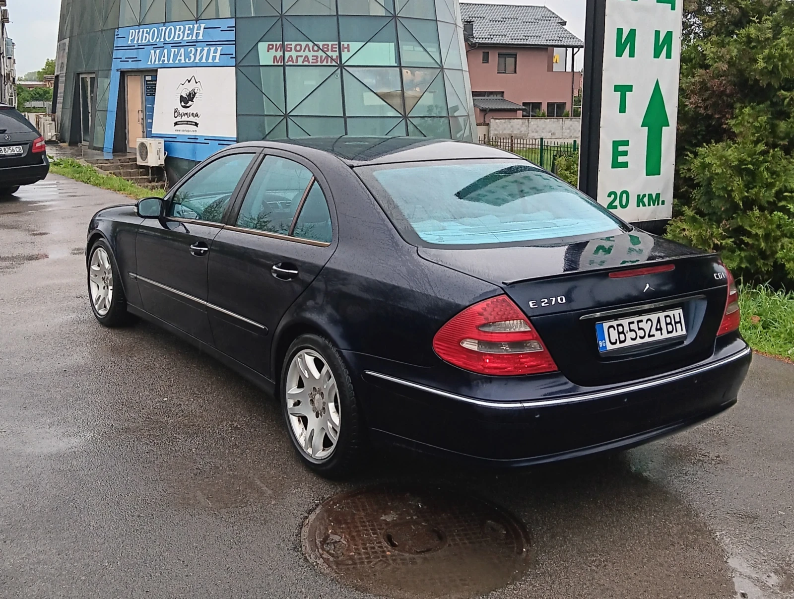 Mercedes-Benz E 270 Avangarde - изображение 3