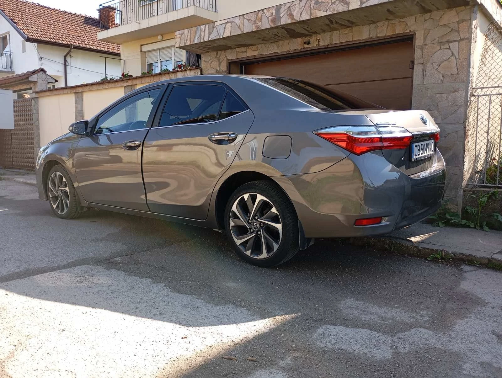 Toyota Corolla 50th Anniversary | Mobile.bg   11