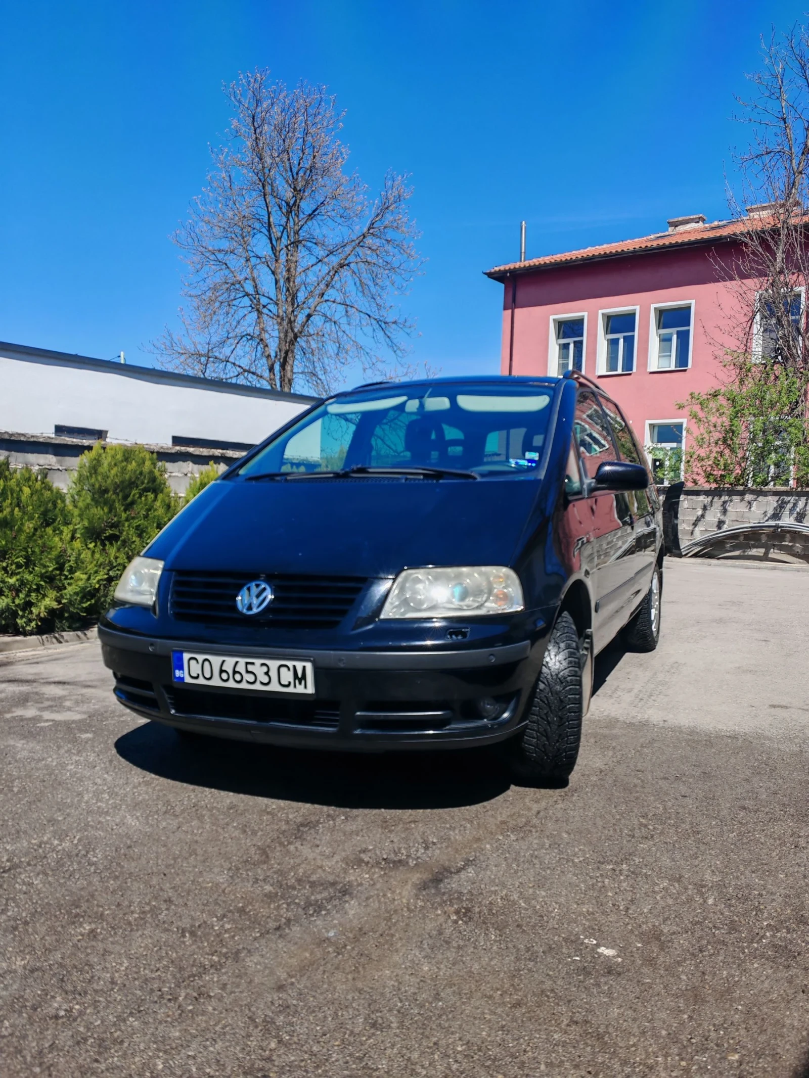 VW Sharan 4motion 1.9tdi - изображение 2