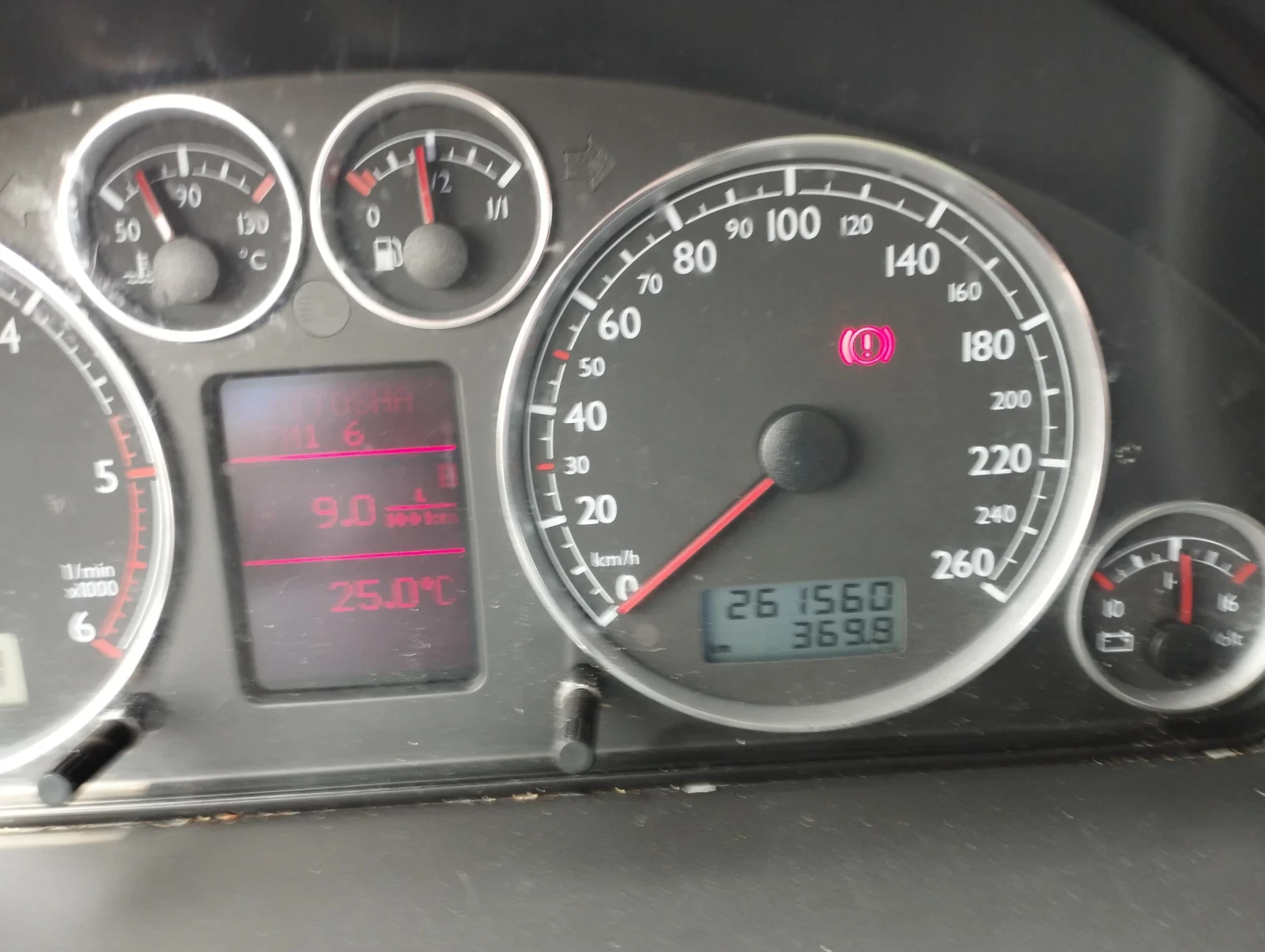 VW Sharan 1.9  TDI   4/4 - изображение 2
