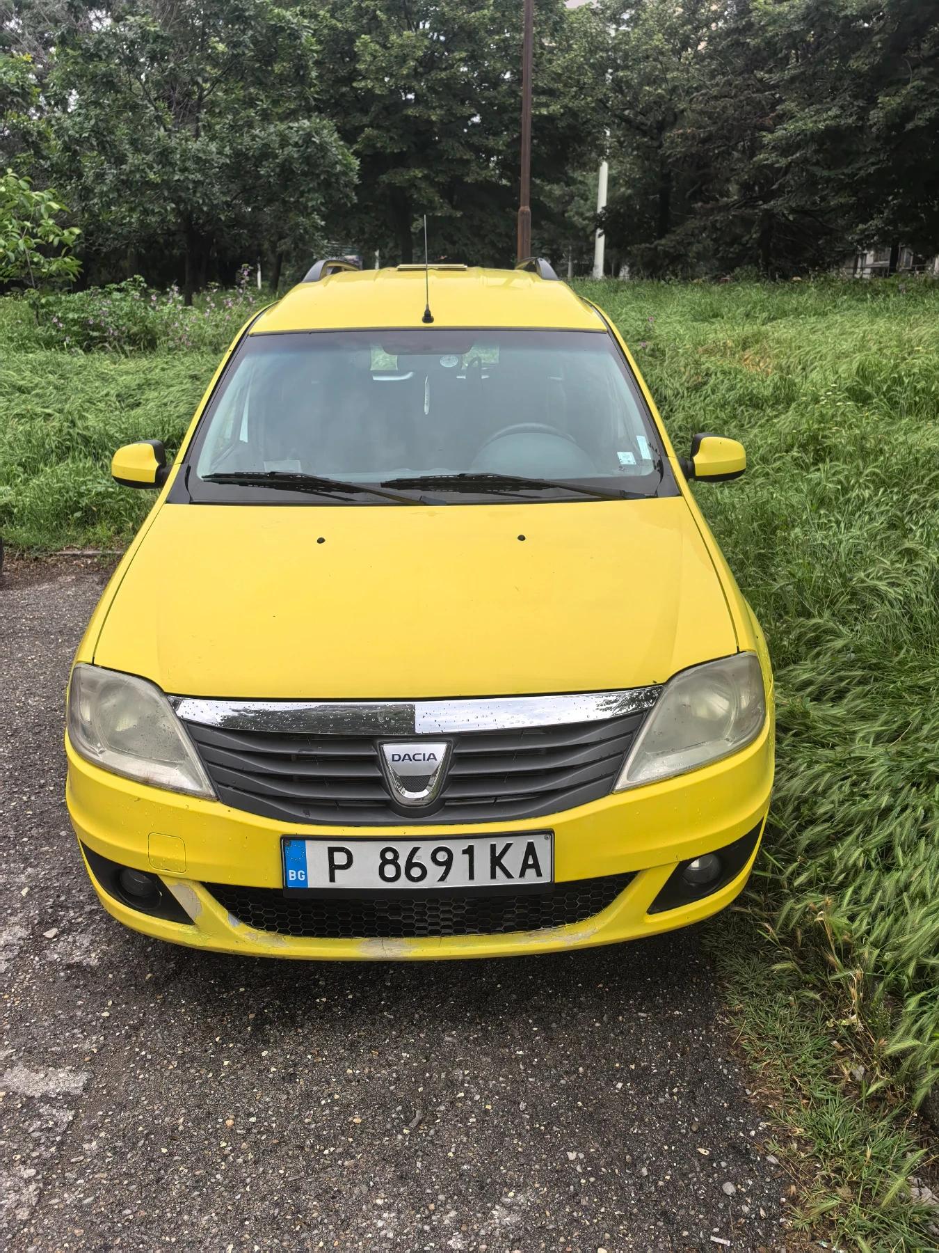 Dacia Logan 1.6 8v Газ-Бензин - изображение 3