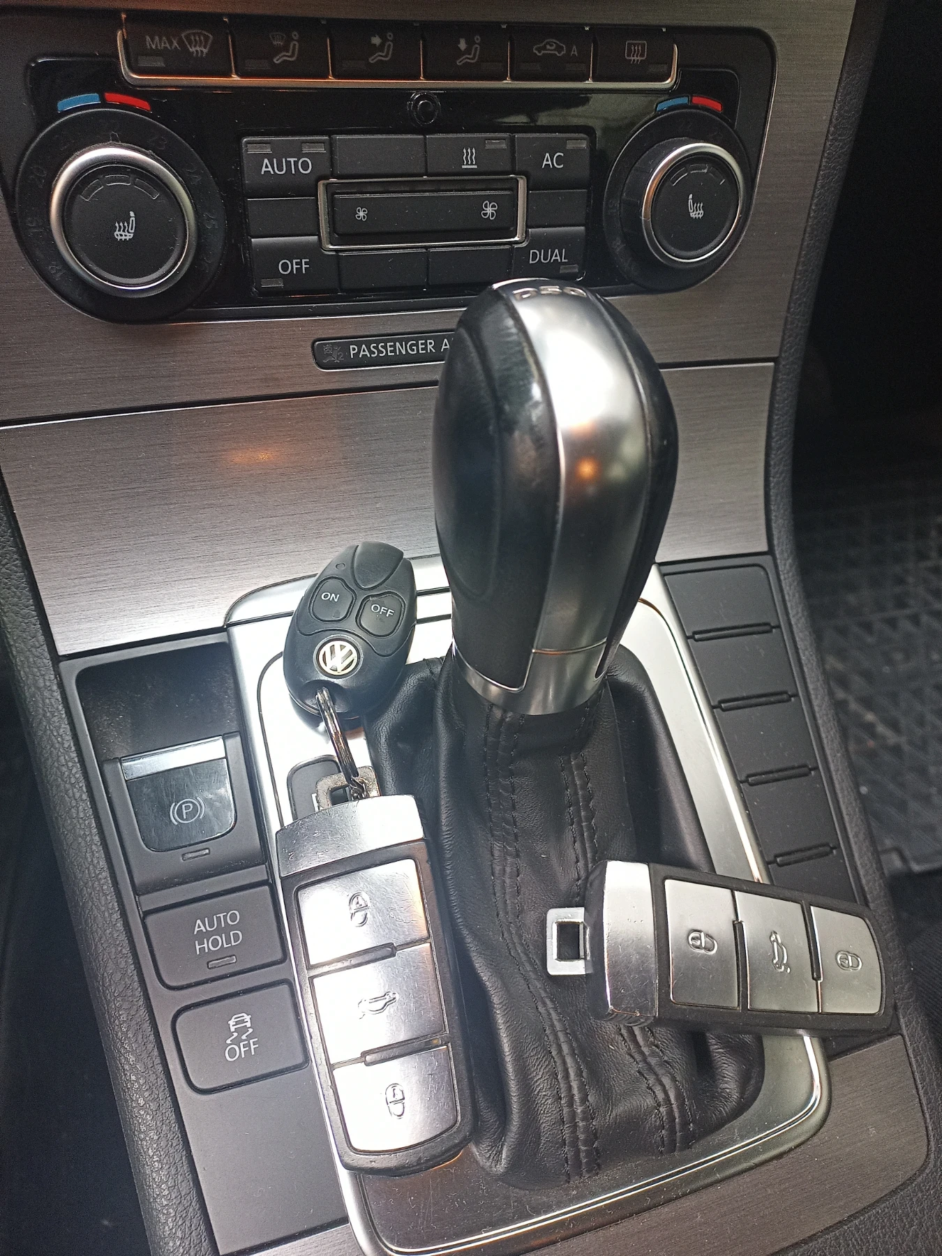 VW Passat 1.4TSI-DSG7-EcoFuel-�����-������-������-188000�� | Mobile.bg � ����������� 16