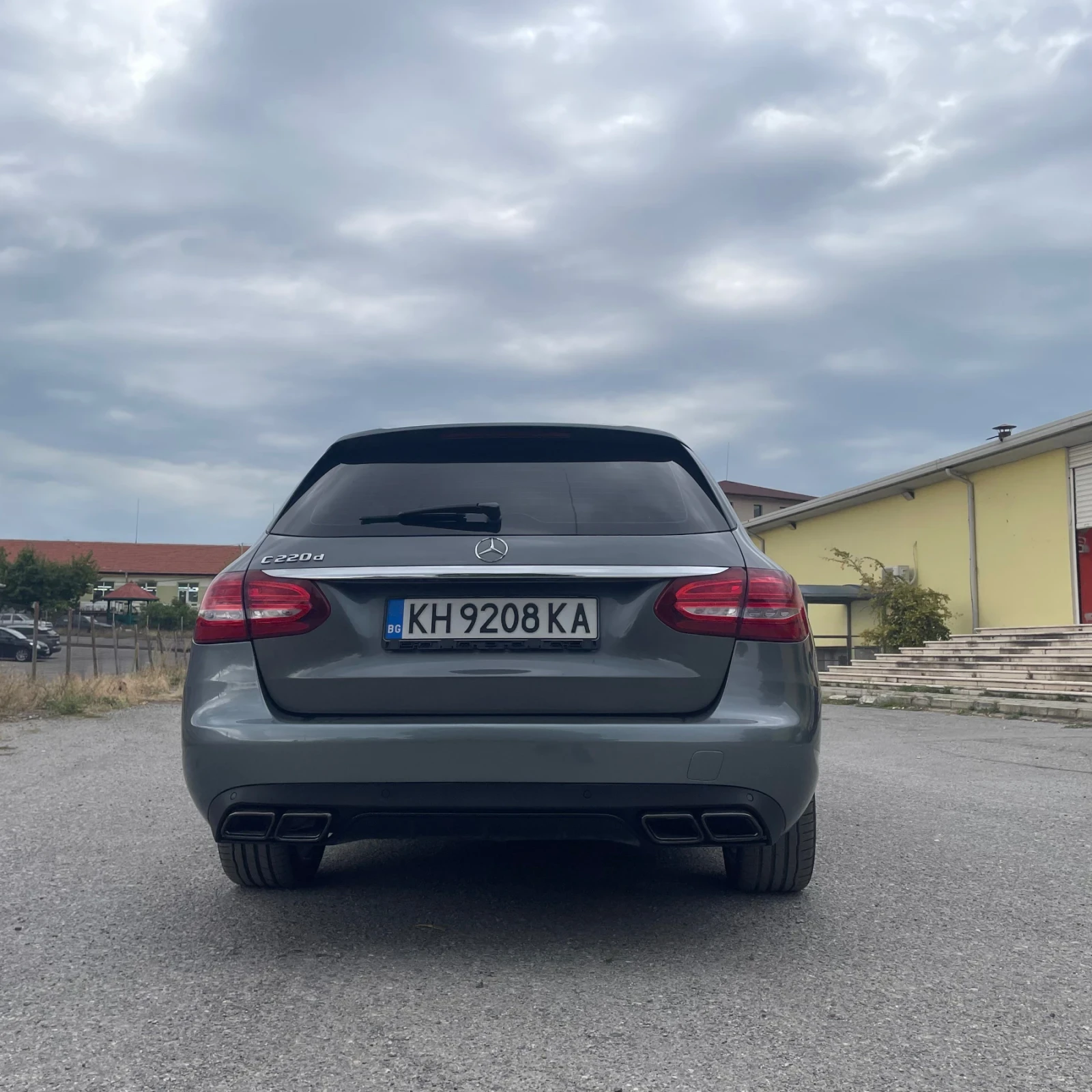 Mercedes-Benz C 220 AMG LINE 9G TRONIC - изображение 6