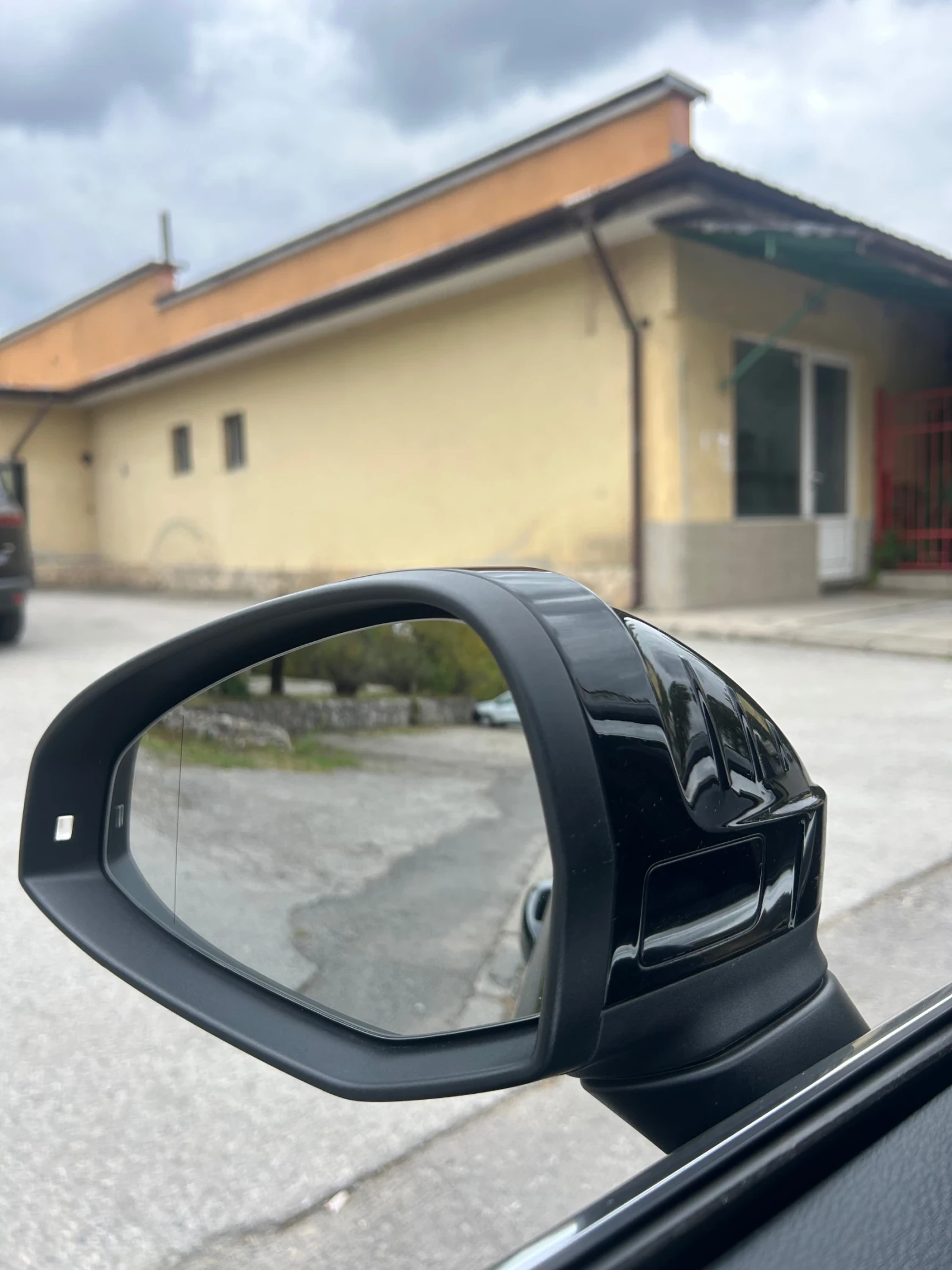 Audi A4  - изображение 7