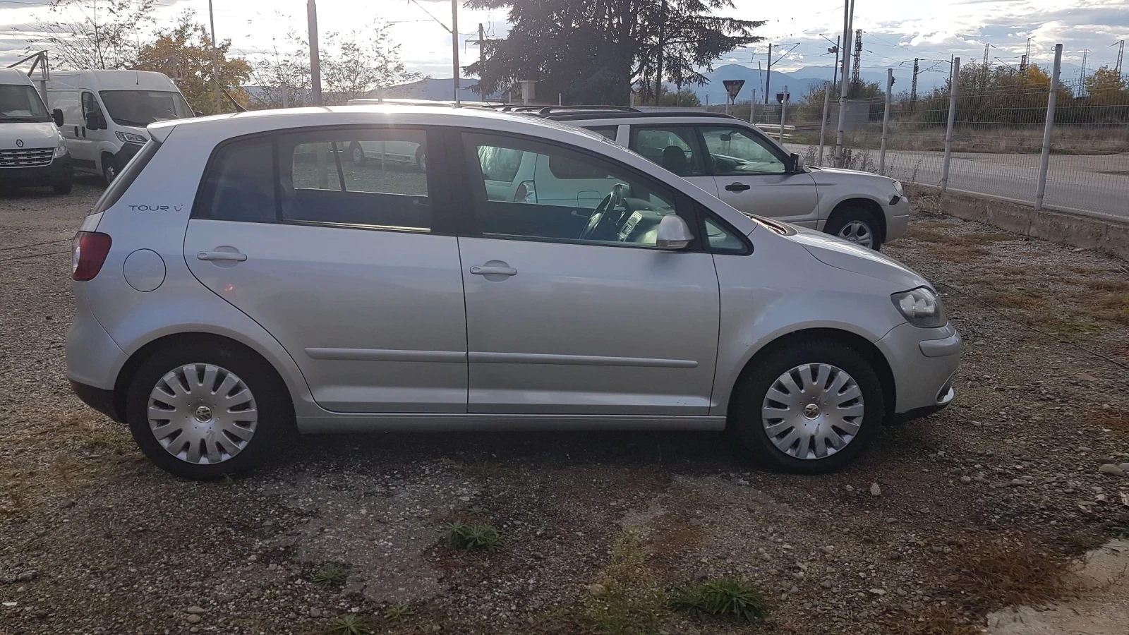 VW Golf Plus 1.6 i | Mobile.bg   4