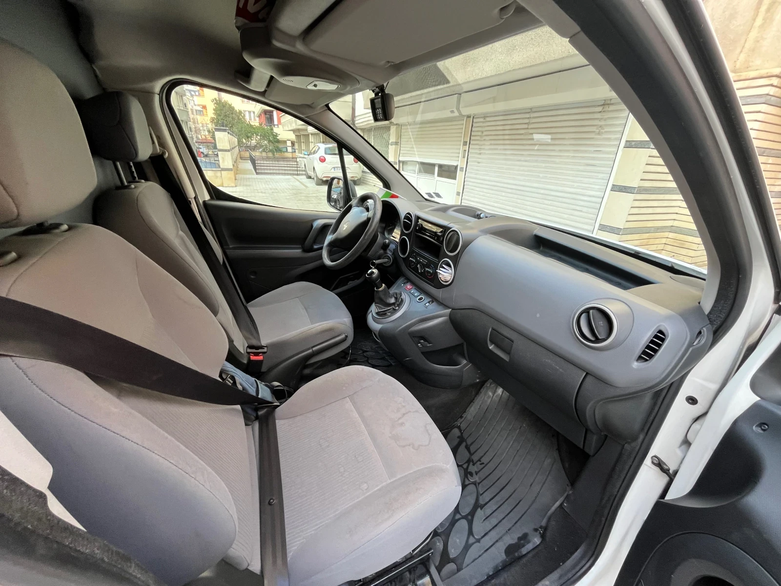 Peugeot Partner 1.6HDI �������� N1 | Mobile.bg � ����������� 9