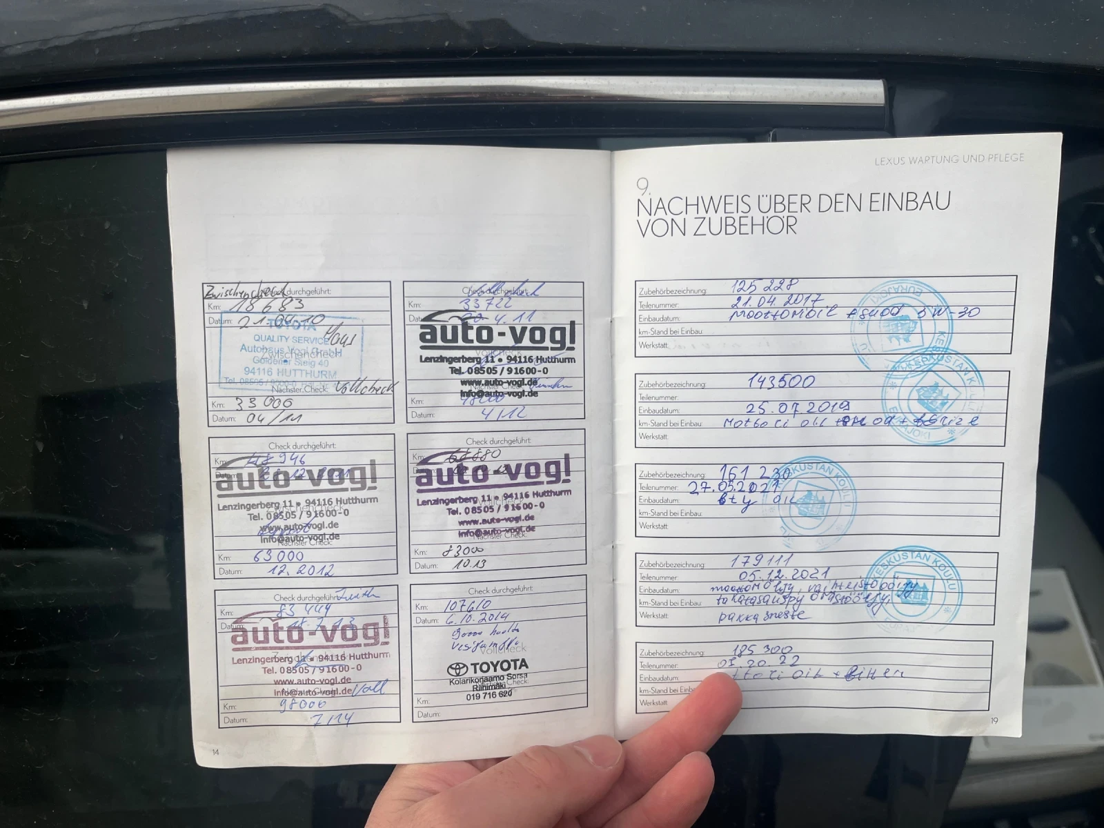 Lexus IS 220d 2.2 максимално ниво , снимка 12 - Автомобили и джипове - 53461607