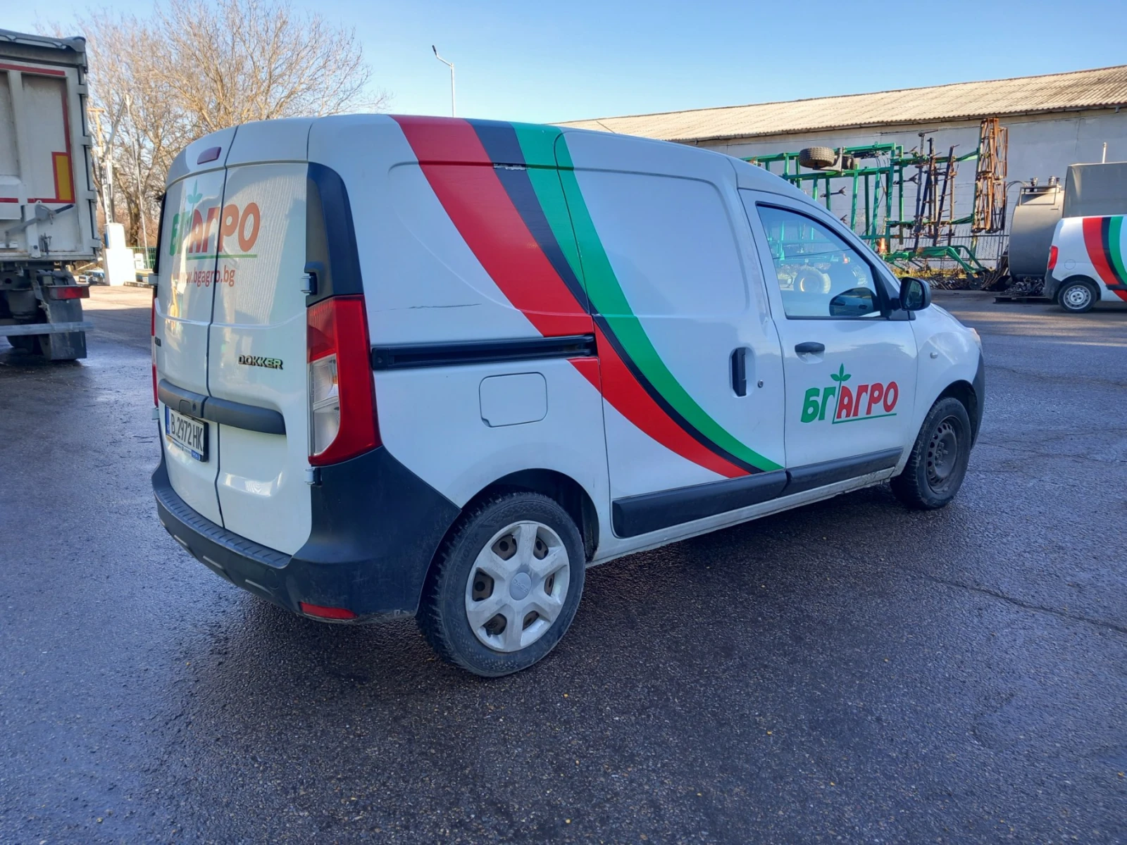 Dacia Dokker, снимка 4 - Автомобили и джипове - 53903550