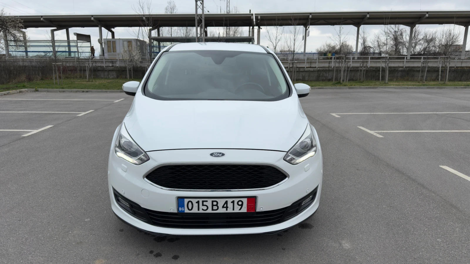 Ford Grand C-Max * 2.0TDCI* AVTOMAT* PODGREV* DISSTRONIC* 95000KM* , снимка 2 - Автомобили и джипове - 54033717