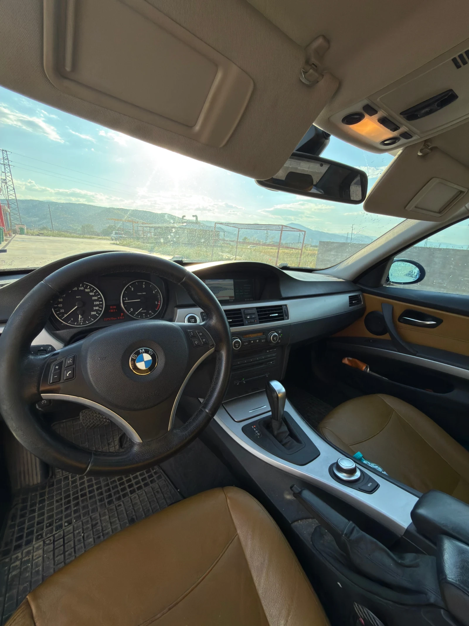 BMW 320, снимка 5 - Автомобили и джипове - 54682198