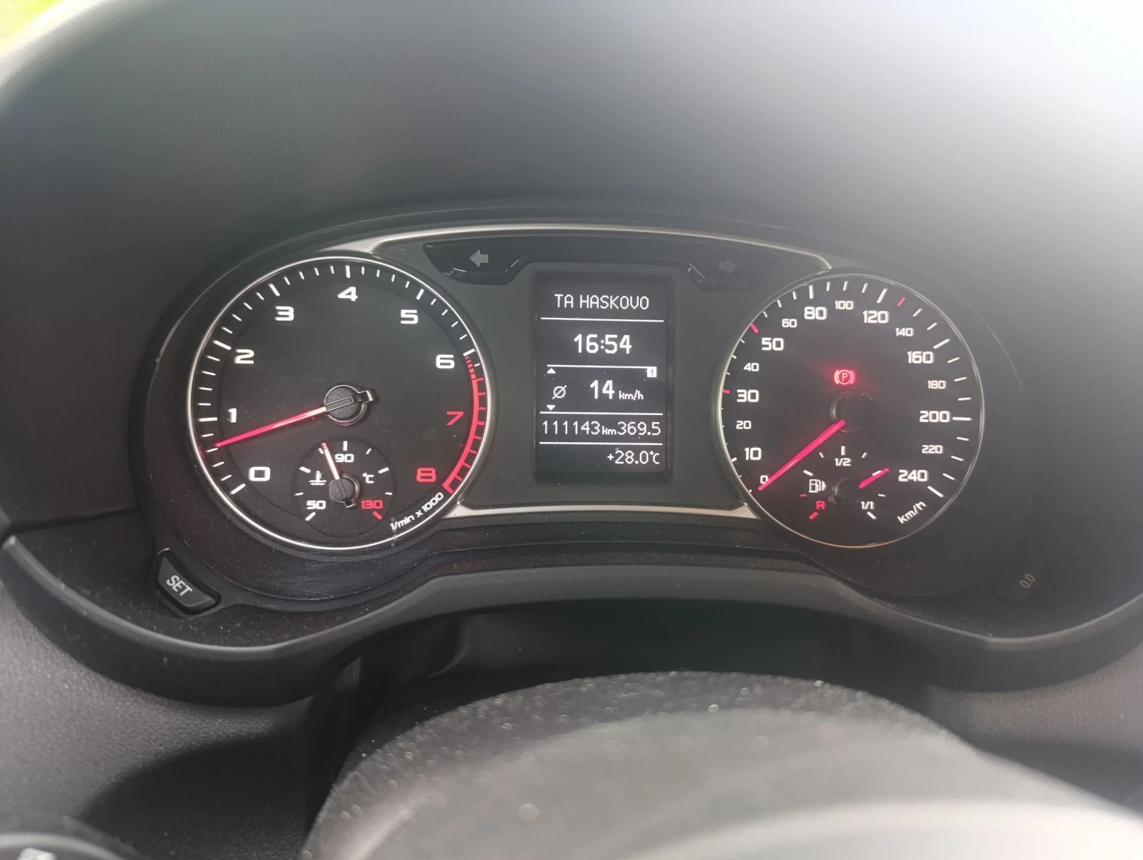 Audi A1, снимка 8 - Автомобили и джипове - 55391619