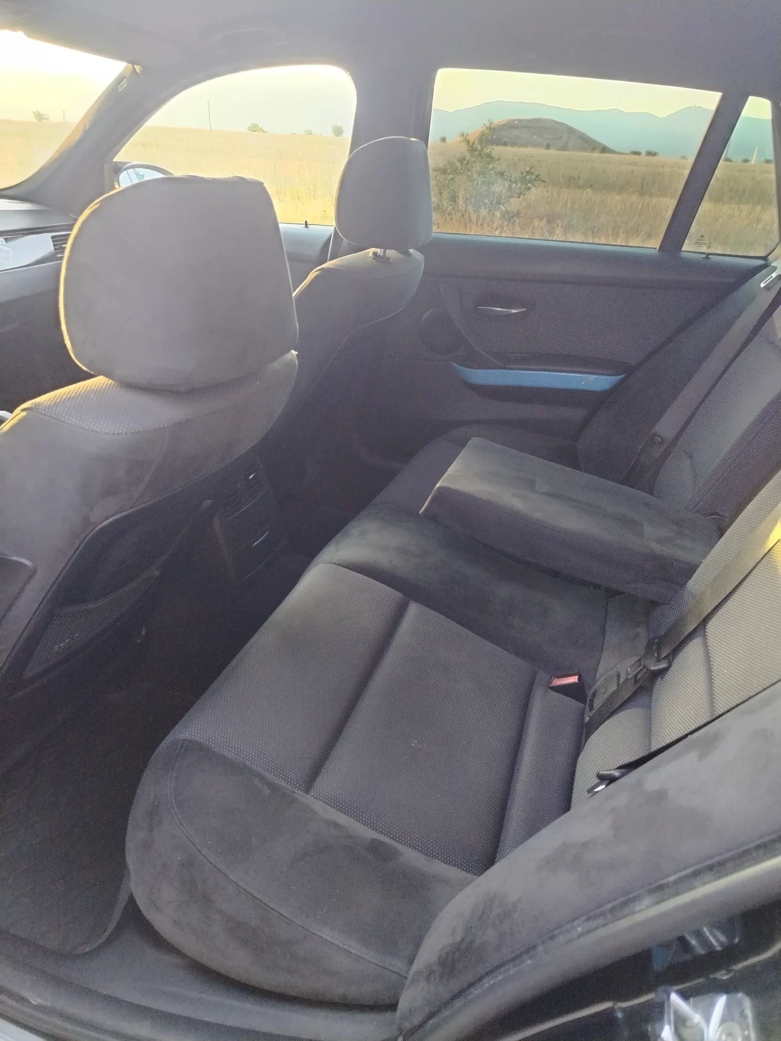 BMW 330, снимка 9 - Автомобили и джипове - 55397447