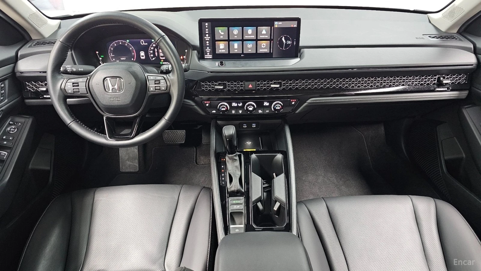 Honda Accord * LED* ПАНО* KEYLESS* Camera* ПОДГРЕВ* , снимка 7 - Автомобили и джипове - 55570912