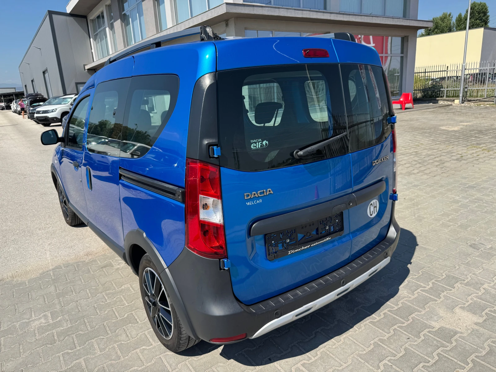 Dacia Dokker 1.6 i STEPWAY, снимка 5 - Автомобили и джипове - 55740393