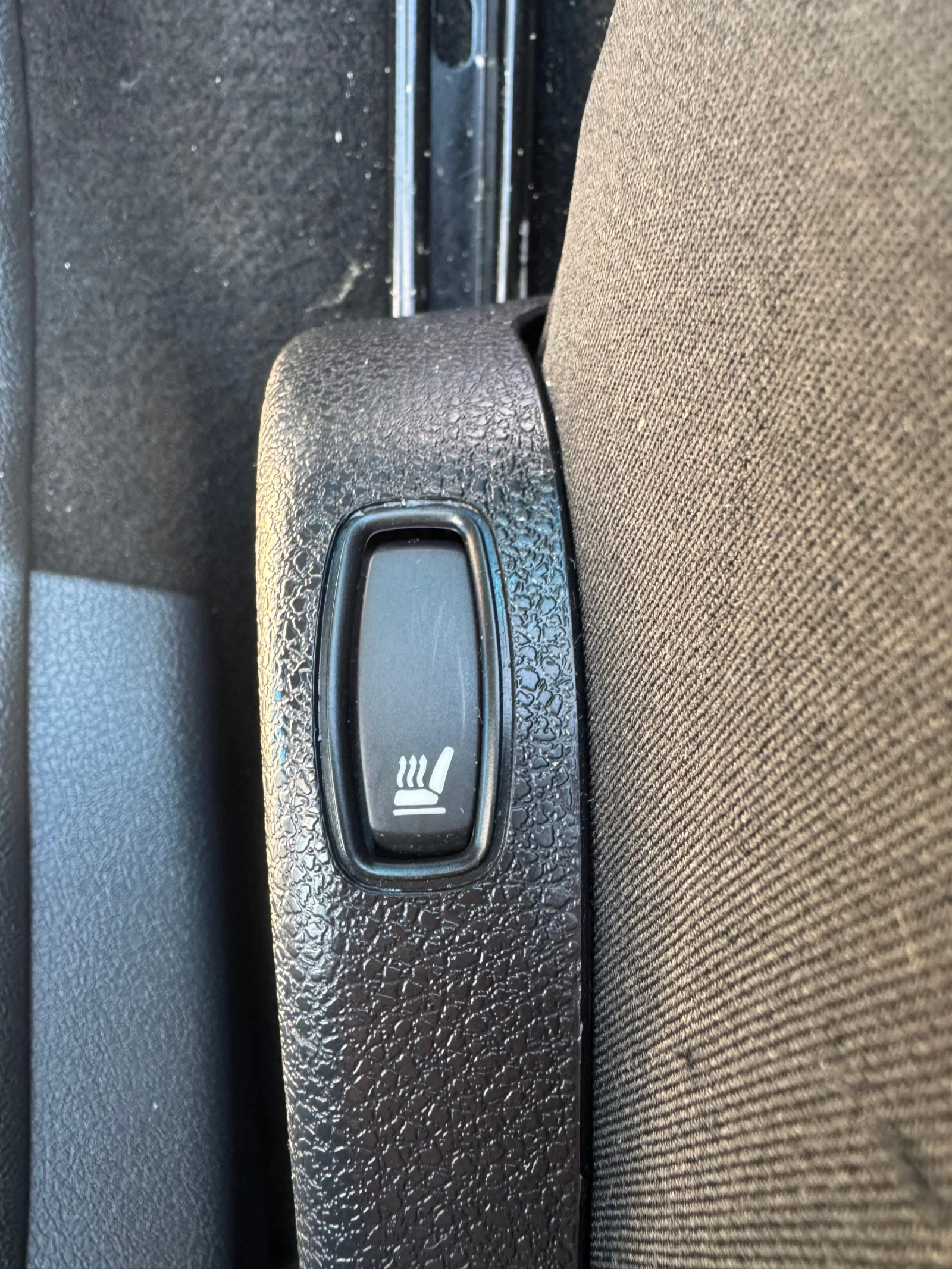 Dacia Dokker 1.6 i STEPWAY, снимка 12 - Автомобили и джипове - 55740393