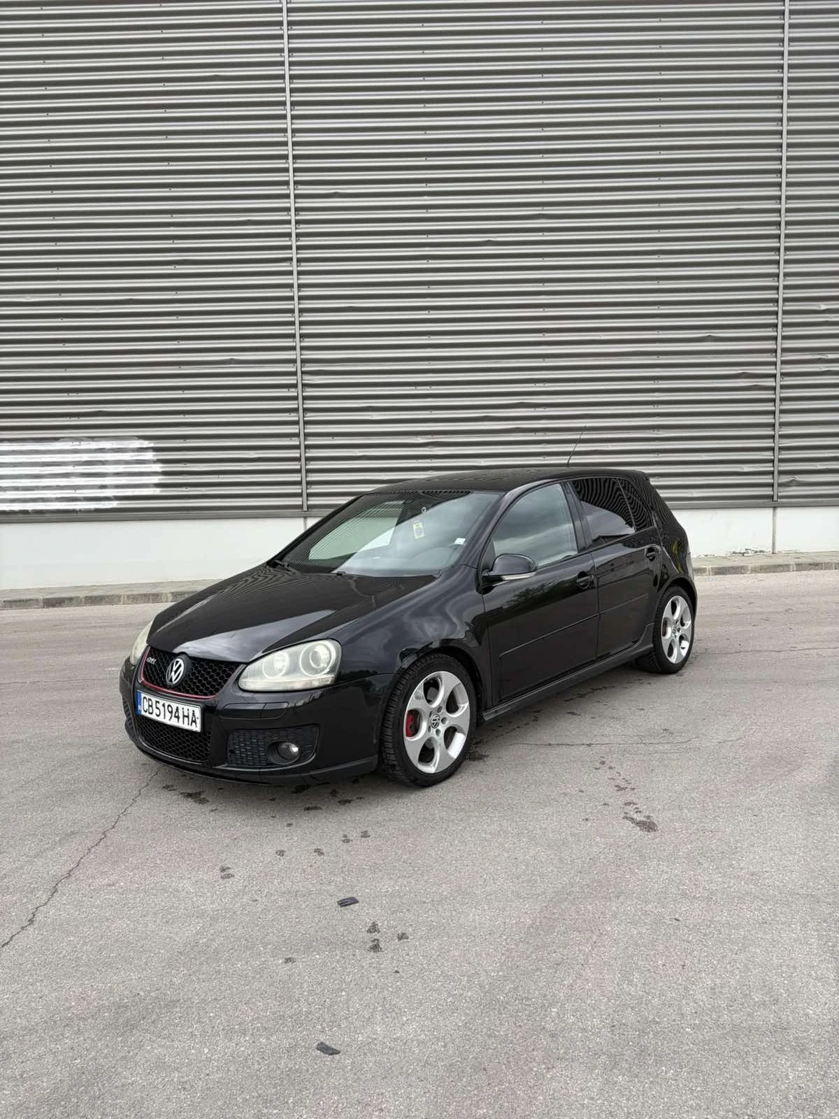 VW Golf 2.0 GTI, снимка 2 - Автомобили и джипове - 55793160