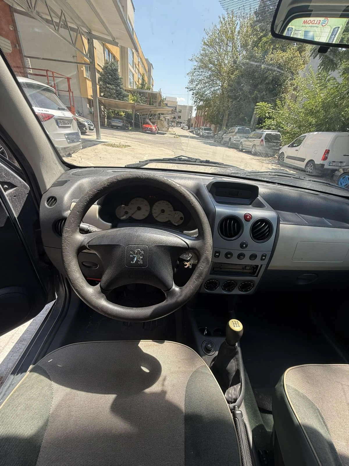 Peugeot Partner, снимка 12 - Автомобили и джипове - 56160580