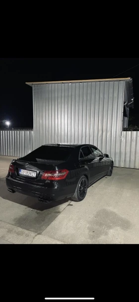 Mercedes-Benz E 250, снимка 3