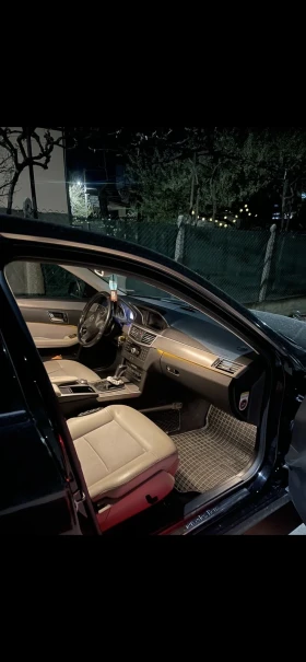 Mercedes-Benz E 250, снимка 2