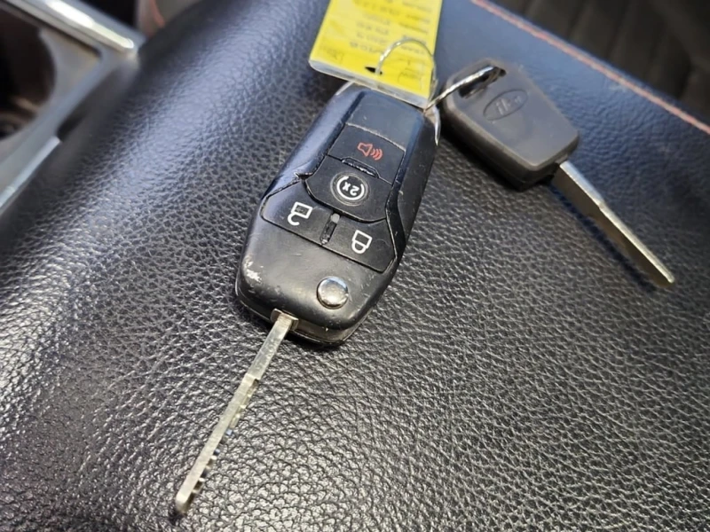 Ford F150 * XLT CREW CAB * CARFAX * ФИНАНСИРАНЕ, снимка 8 - Автомобили и джипове - 52950322