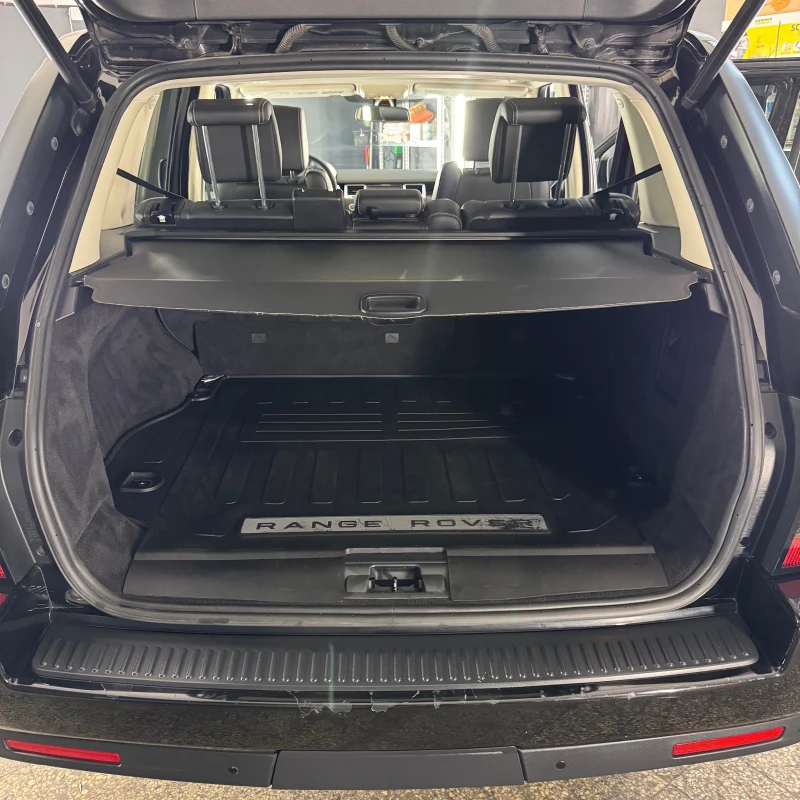 Land Rover Range Rover Sport ПОДГРЕВ, КАМЕРА, ПАМЕТ, 2 КЛЮЧА, БИ ЛЕД, HARMAN KA, снимка 12 - Автомобили и джипове - 53221913