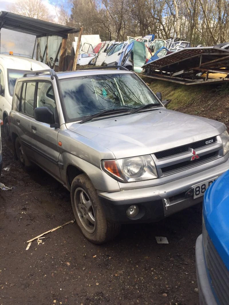 Mitsubishi Pajero pinin 1.8GDI 2бр разпродажба, снимка 1 - Автомобили и джипове - 10713878