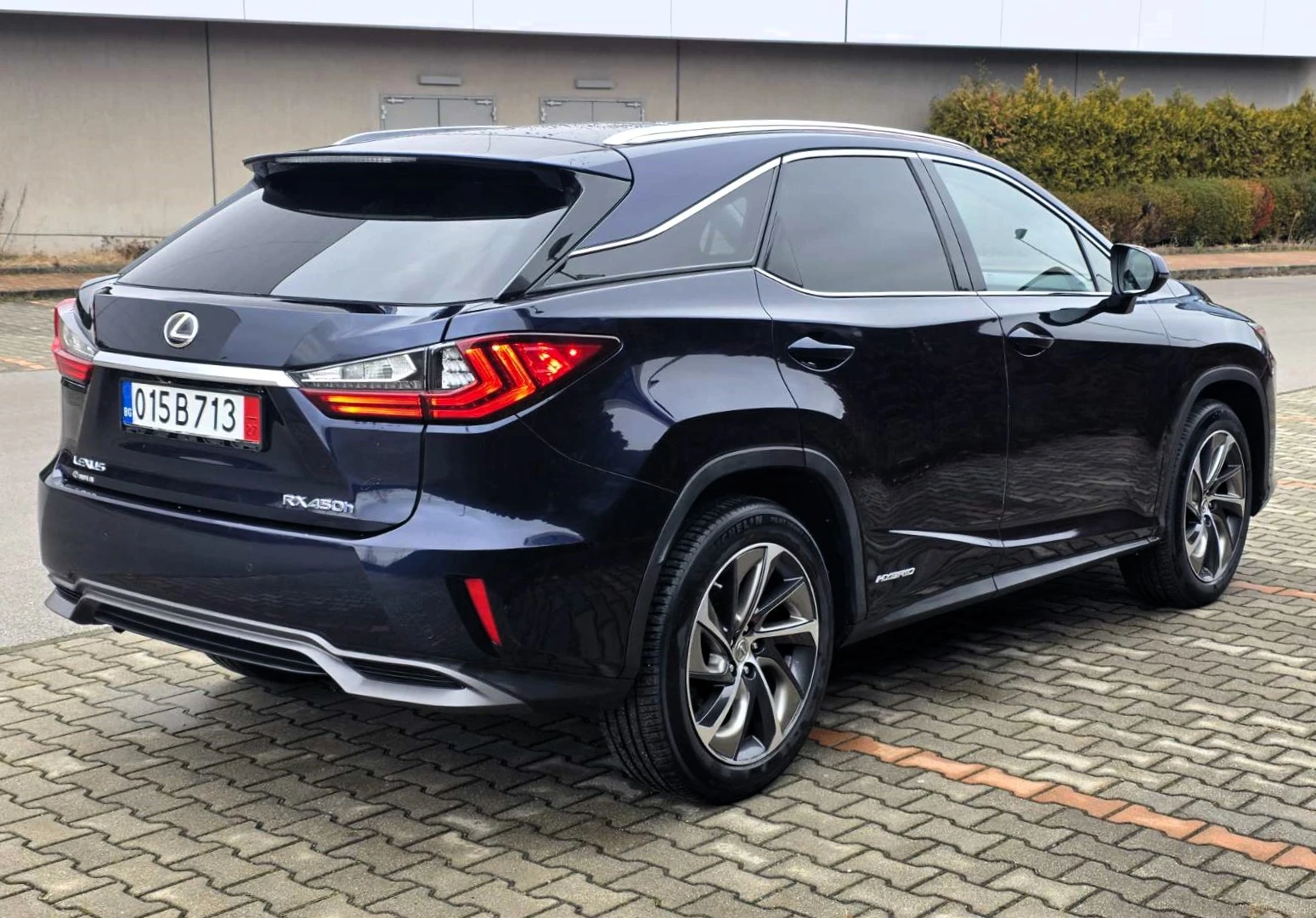 Lexus RX 450h Luxury/AWD - изображение 4