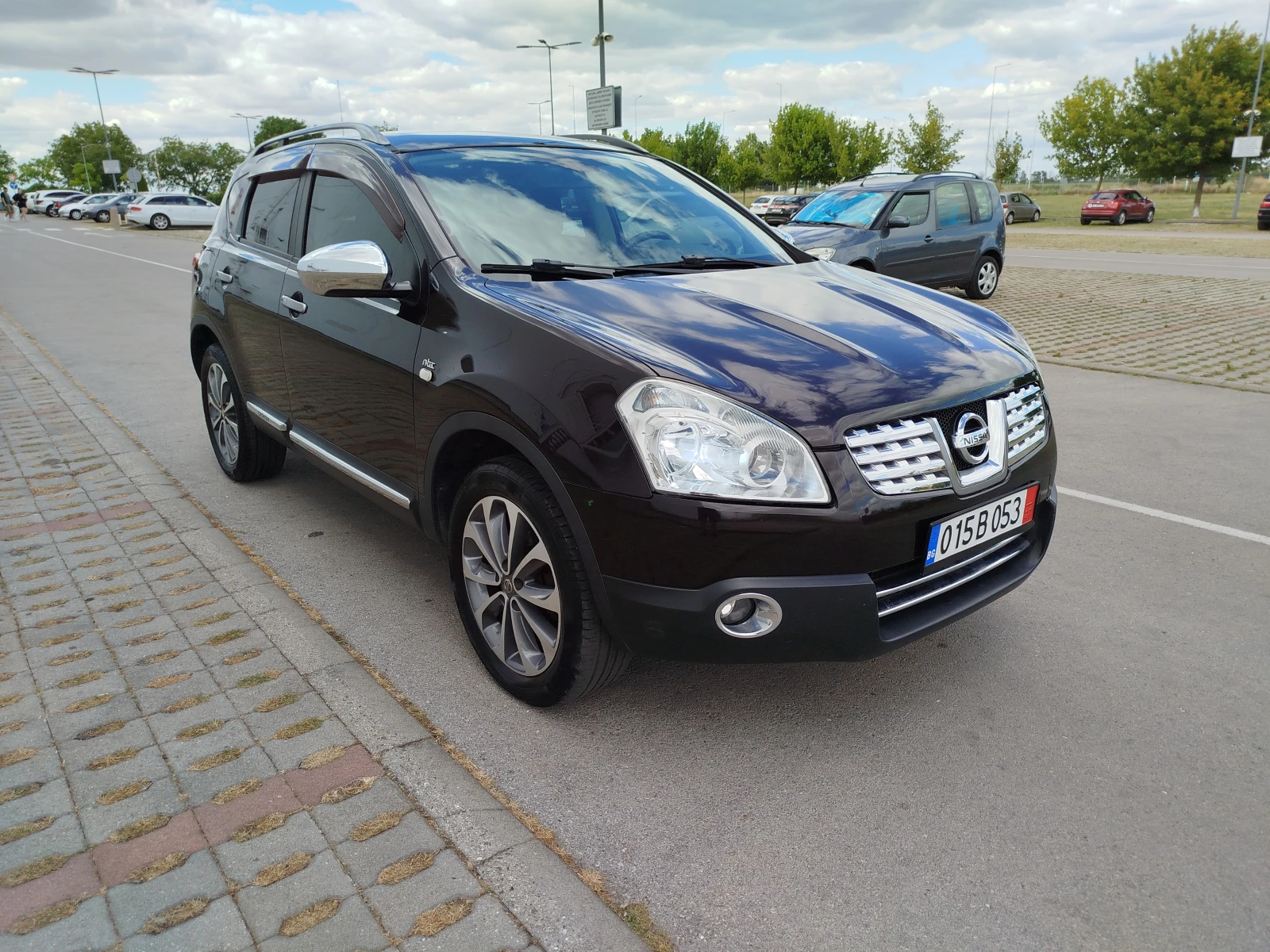 Nissan Qashqai 1.5dci-Xenon-Navi-Panorama - изображение 8