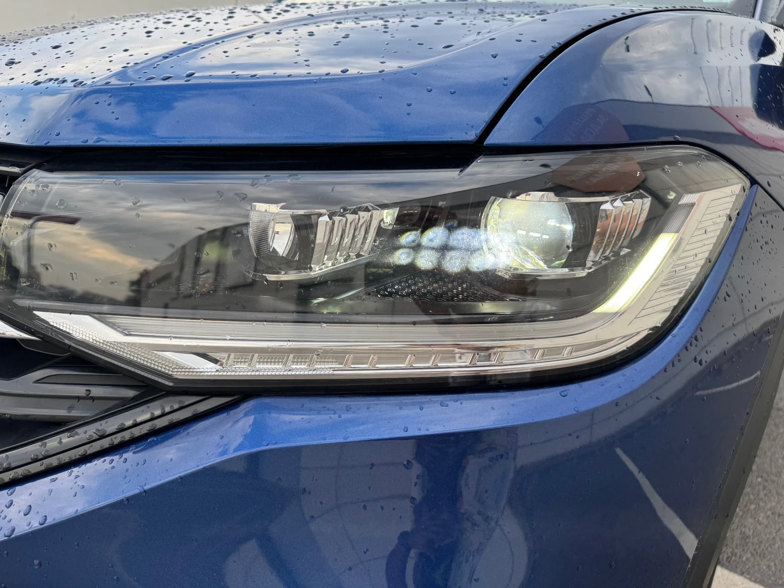 VW T-Cross Автоматик 17000км Фул Лед Внос Германия - изображение 10