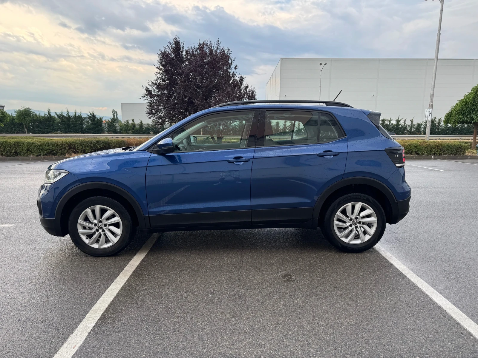 VW T-Cross Автоматик 17000км Фул Лед Внос Германия - изображение 8