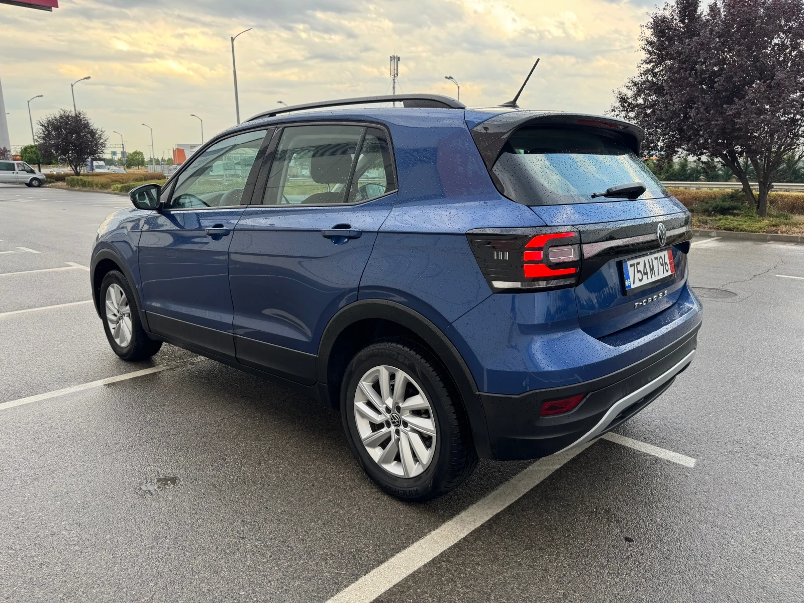 VW T-Cross Автоматик 17000км Фул Лед Внос Германия - изображение 7