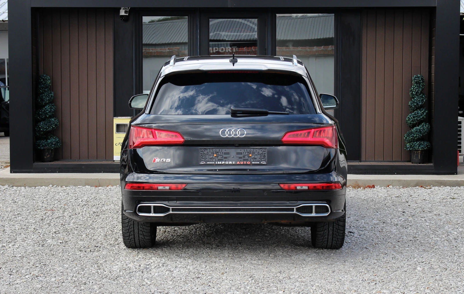 Audi SQ5 3.0TFSI* B&O* QUATTRO, снимка 5 - Автомобили и джипове - 53035154