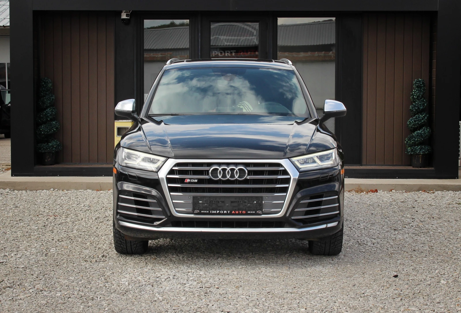 Audi SQ5 3.0TFSI* B&O* QUATTRO, снимка 2 - Автомобили и джипове - 53035154