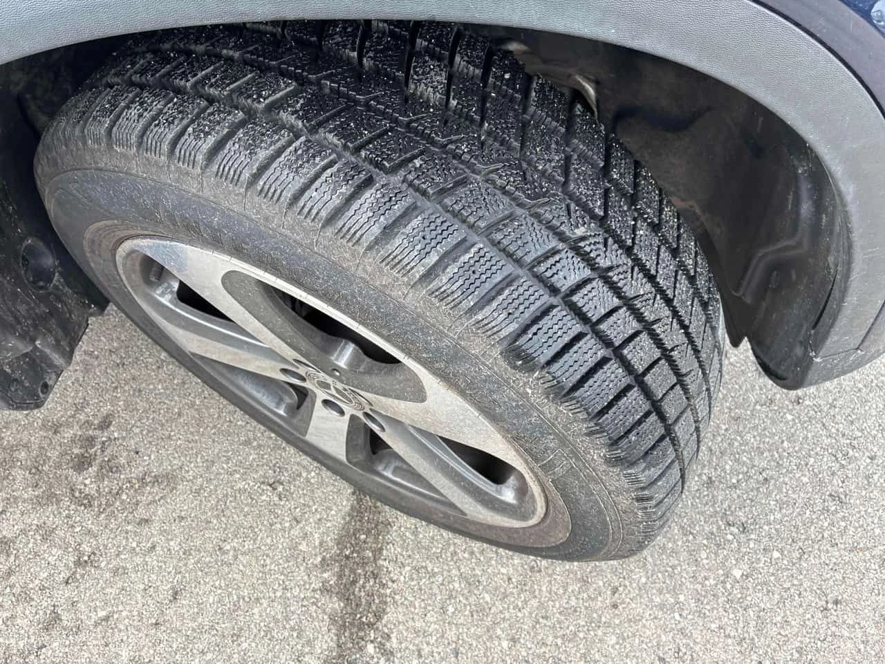 Mercedes-Benz GLC 300 ПАНОРАМА/ПРЕДСТАВИТЕЛСТВО НА MERCEDES, снимка 6 - Автомобили и джипове - 54061956