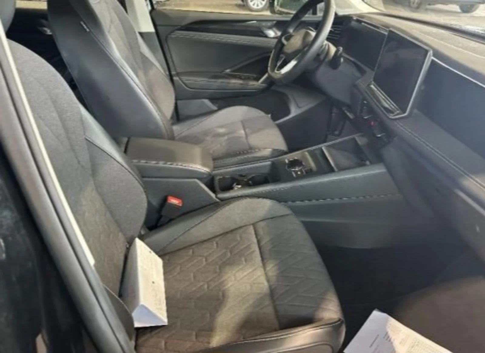 VW Tiguan 2.0 TDI.DSG LIFE 110 KW.KAMERA.LED.NAVI.ACC, снимка 5 - Автомобили и джипове - 54062539