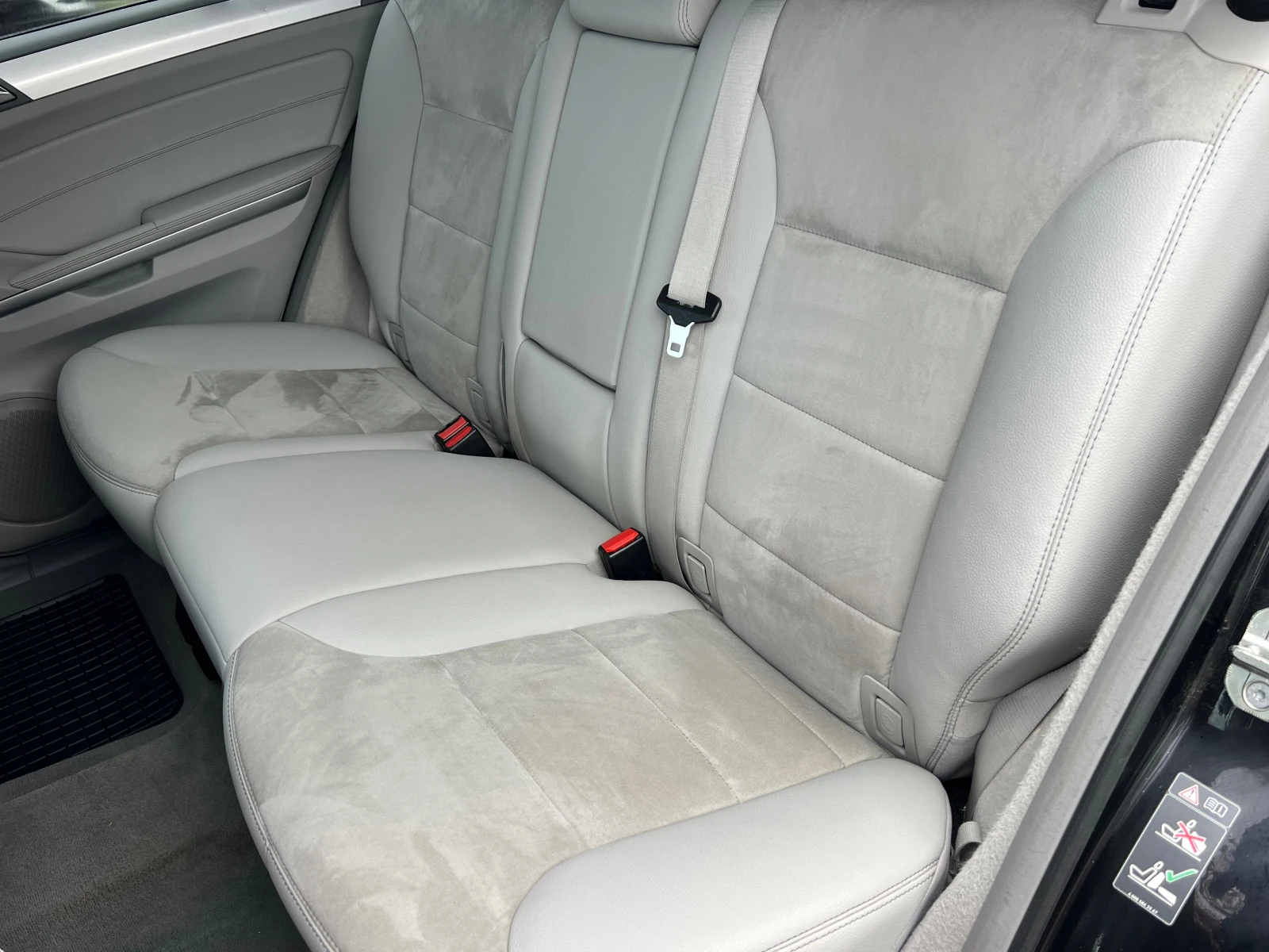 Mercedes-Benz ML 350 CDI, 4-MATIC, AMG LINE, FACELIFT!, снимка 13 - Автомобили и джипове - 54070344