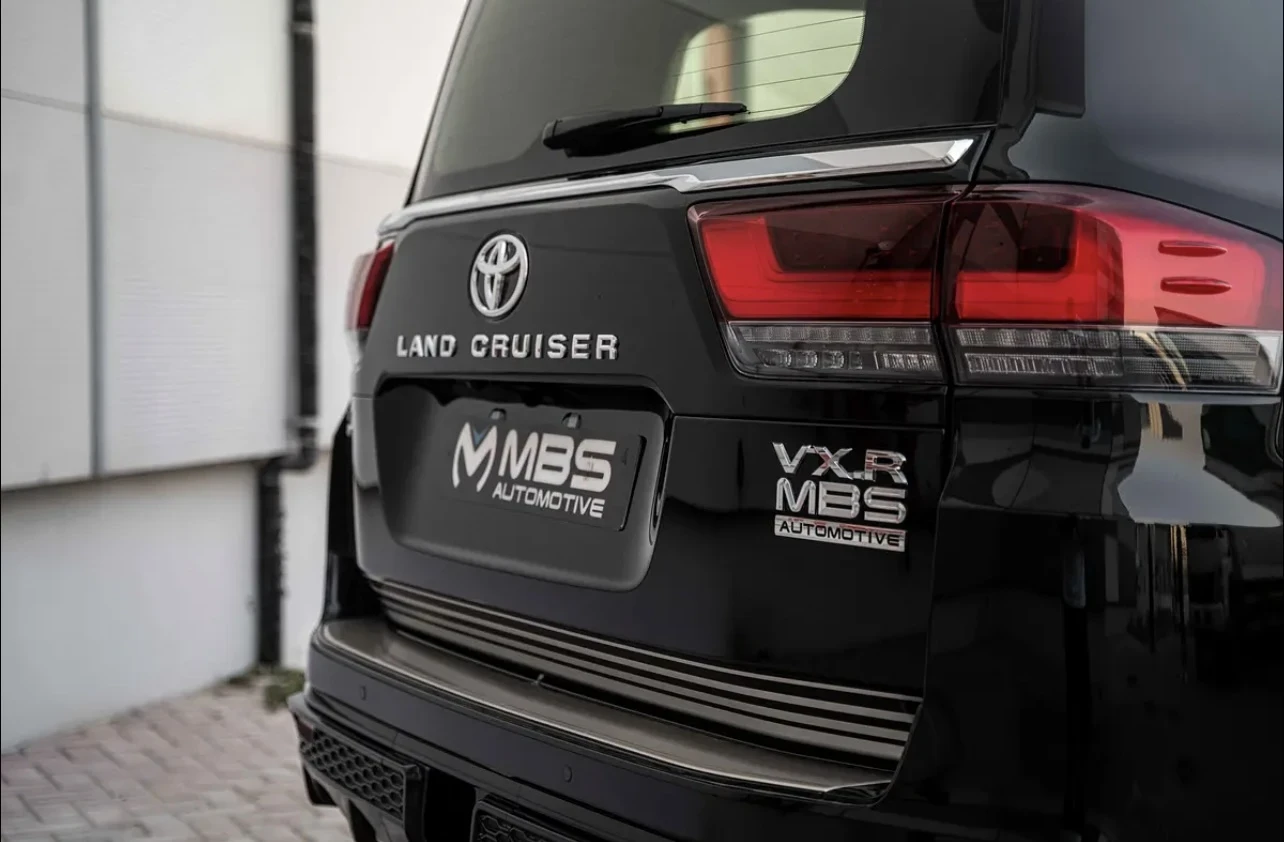 Toyota Land cruiser LC 300 VX-R | MBS AUTOBIOGRAPHY | VIP 4 SEATER | N | Mobile.bg � ����������� 3
