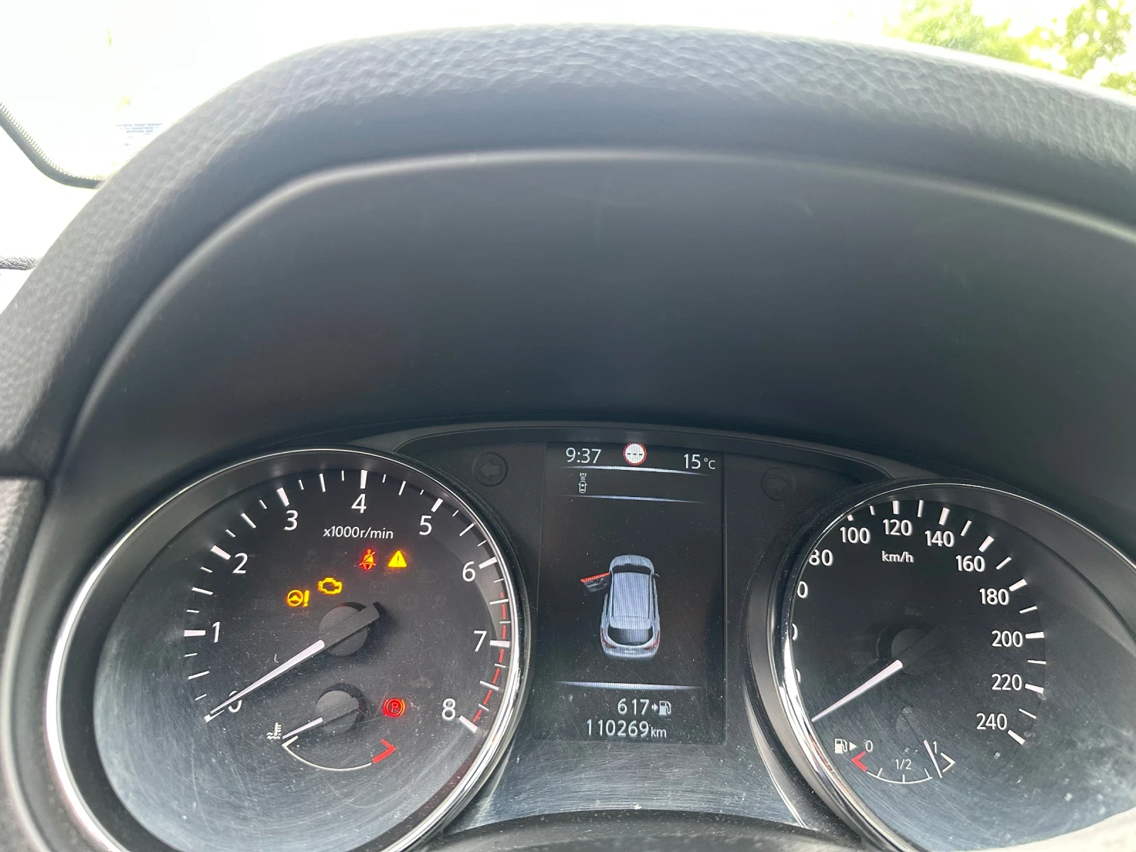 Nissan Qashqai, снимка 8 - Автомобили и джипове - 54490042