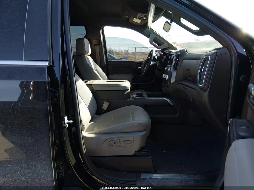 Gmc Sierra 5.3L V-8 DI, VVT, 355HP 4X2 Drive | Mobile.bg � ����������� 5