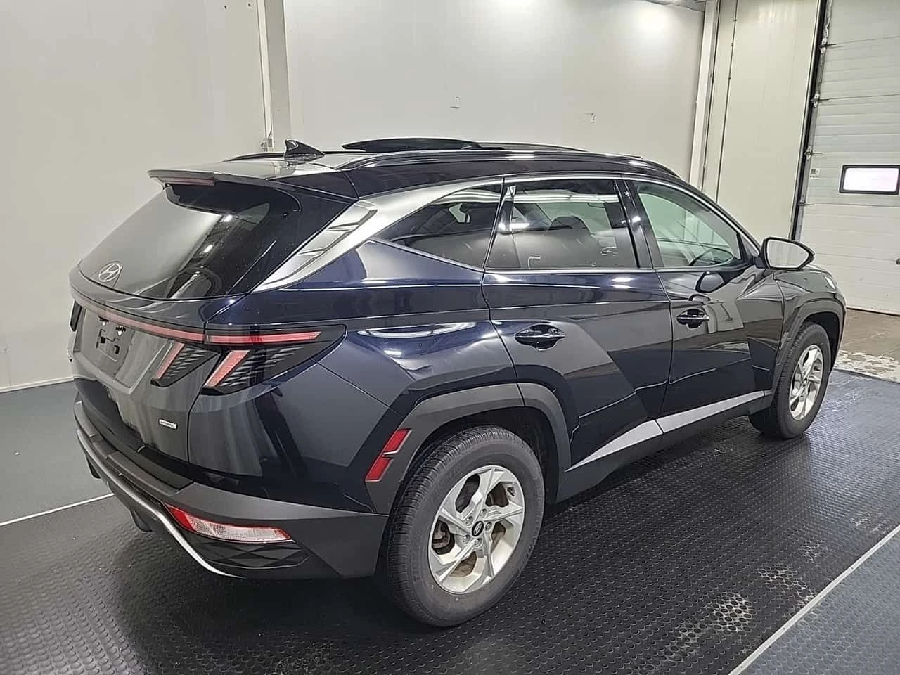Hyundai Tucson * PREFERRED * CARFAX * ЦЕНА ДО БГ, снимка 4 - Автомобили и джипове - 54628438