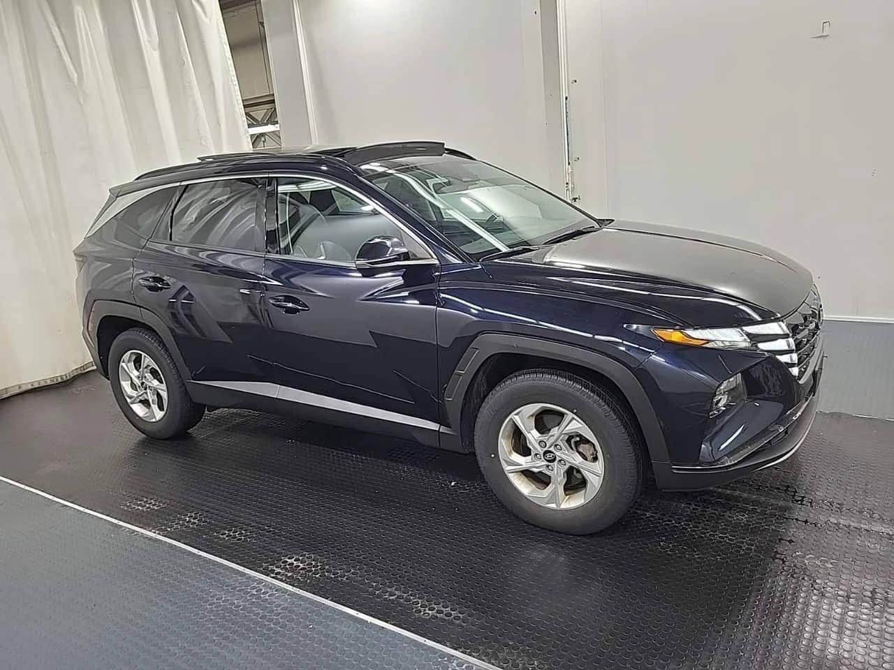 Hyundai Tucson * PREFERRED * CARFAX * ЦЕНА ДО БГ, снимка 3 - Автомобили и джипове - 54628438