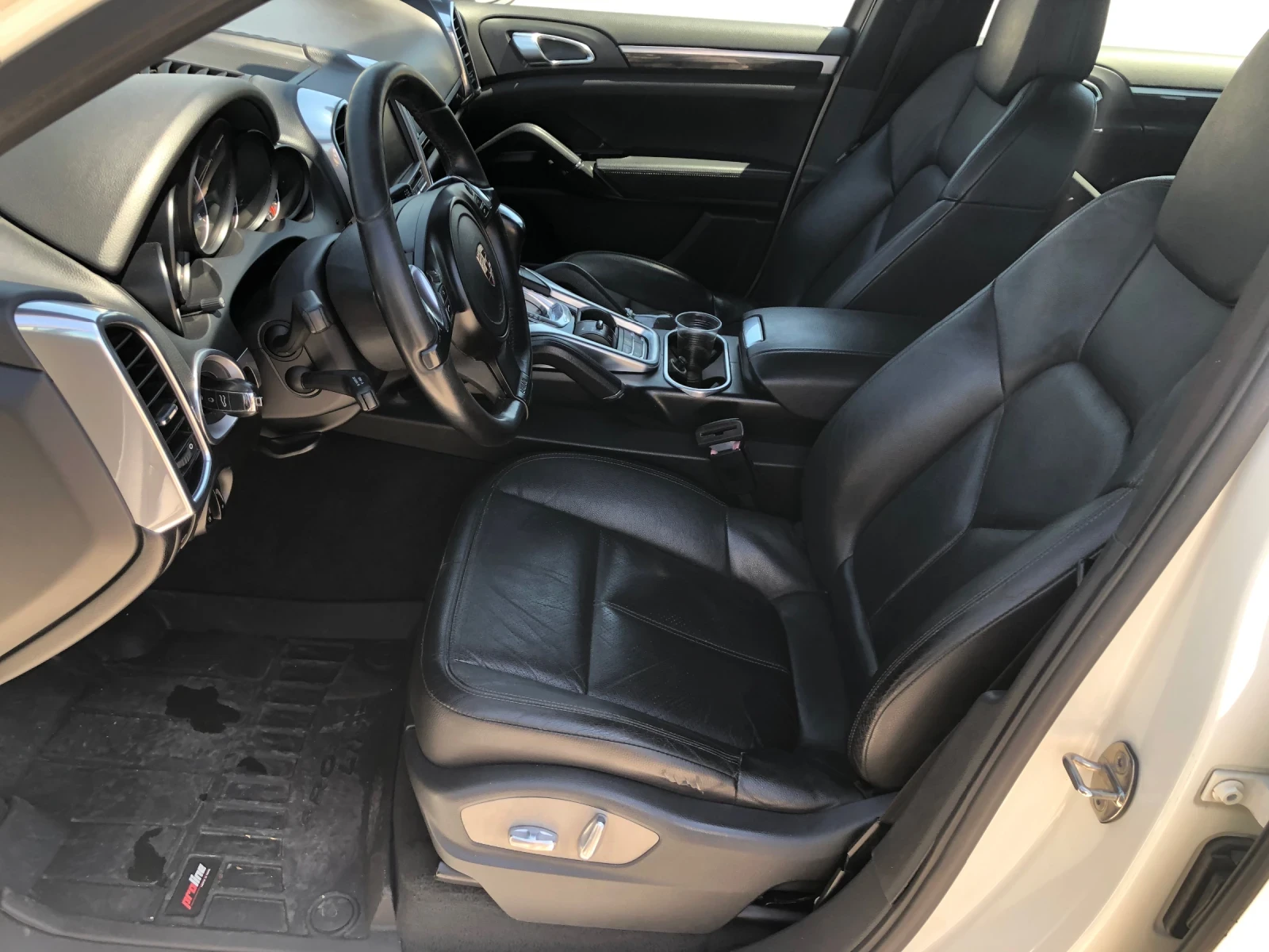 Porsche Cayenne 3000 Д 8с.к.245коня, снимка 9 - Автомобили и джипове - 54737803