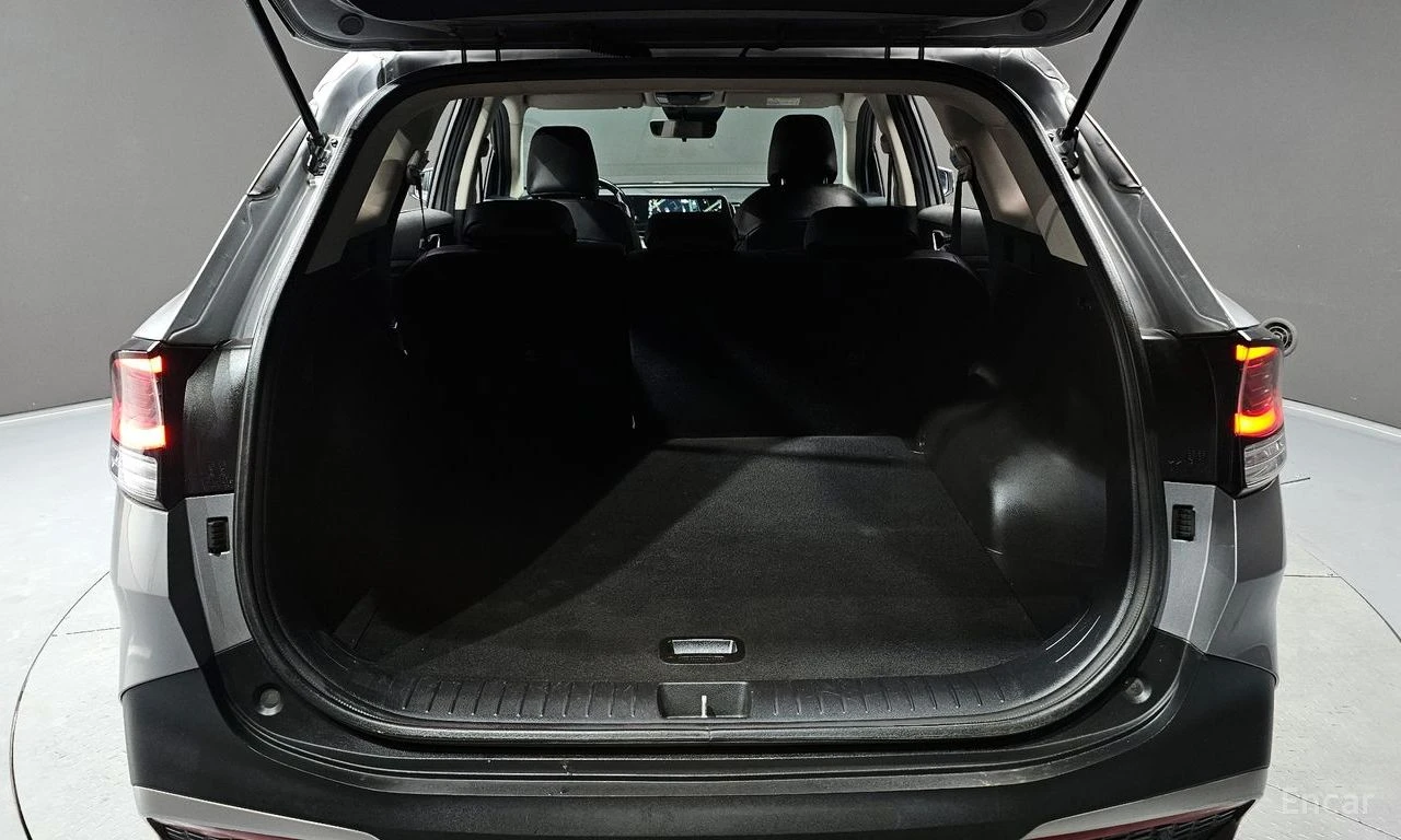 Kia Sportage 2.0D Trendy 4x4* HARMAN KARDON* ПОДГРЕВ* КАМЕРА* , снимка 15 - Автомобили и джипове - 54766161