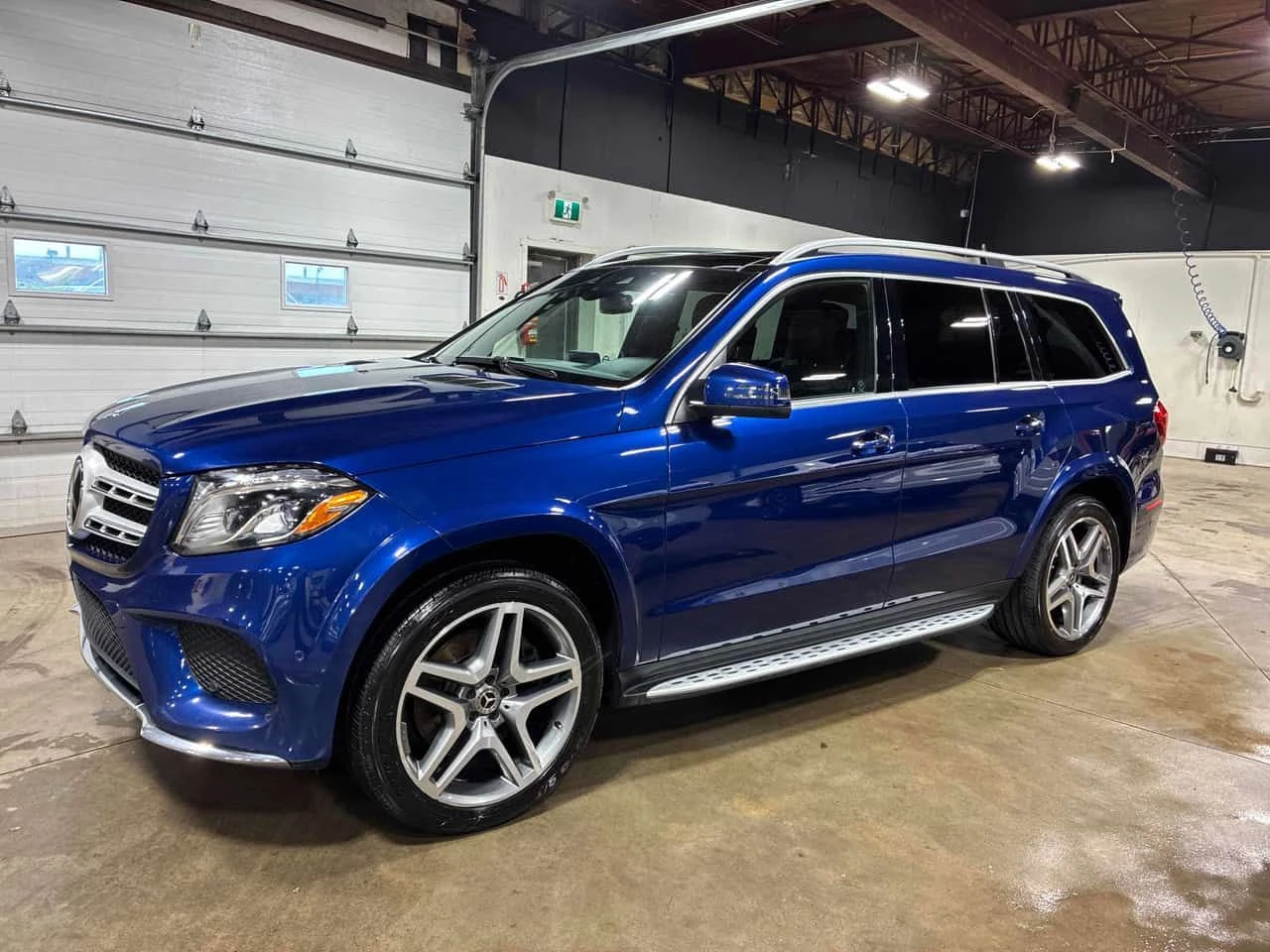 Mercedes-Benz GLS * 450 * CARFAX * ЦЕНА ДО БГ, снимка 2 - Автомобили и джипове - 54918596