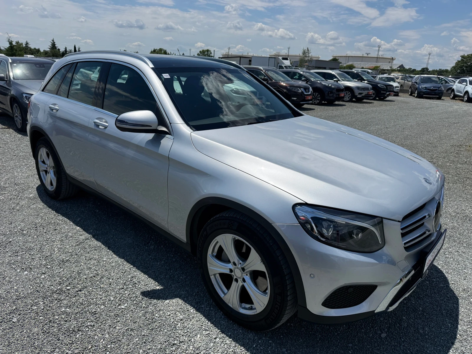 Mercedes-Benz GLC 250 (KATO НОВА)^(4-MATIC), снимка 3 - Автомобили и джипове - 54952787