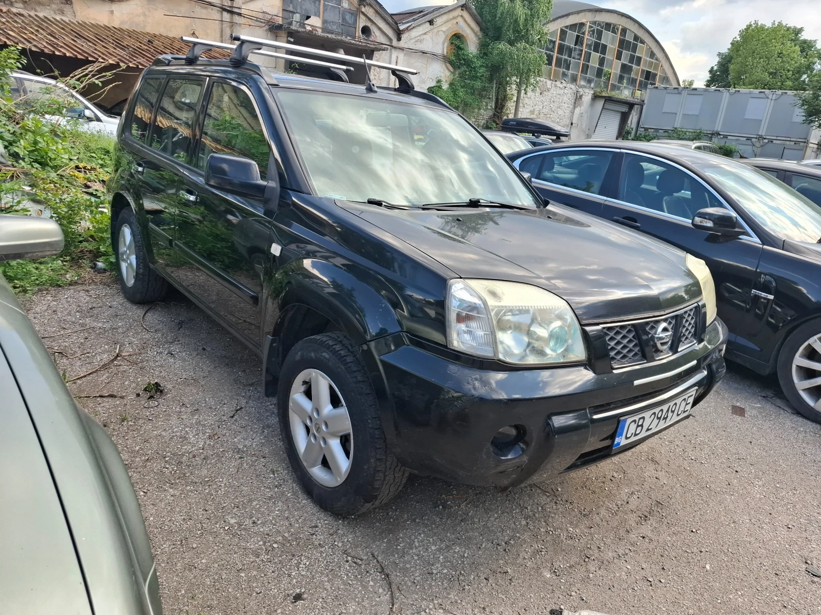 Nissan X-trail 2.0, снимка 2 - Автомобили и джипове - 54970521