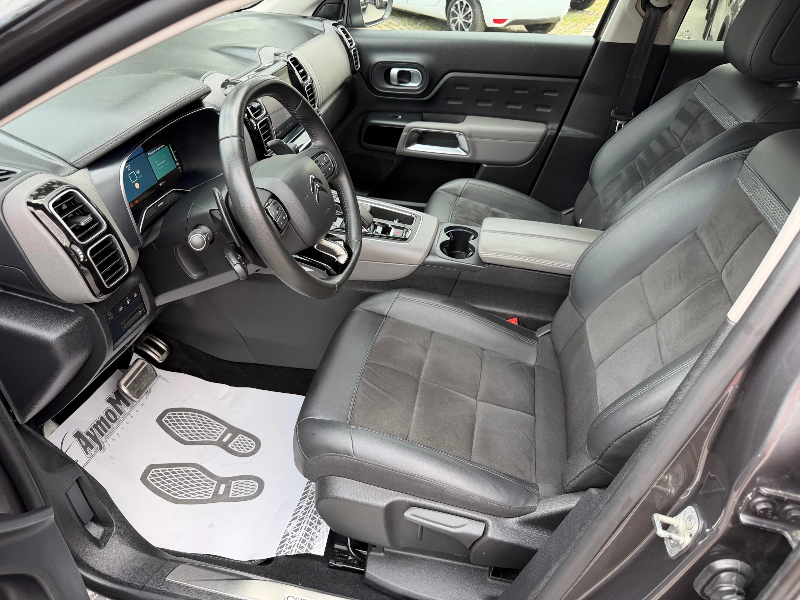 Citroen C5 Aircross 1.6 PLUG-IN HYBRID, снимка 8 - Автомобили и джипове - 55408764