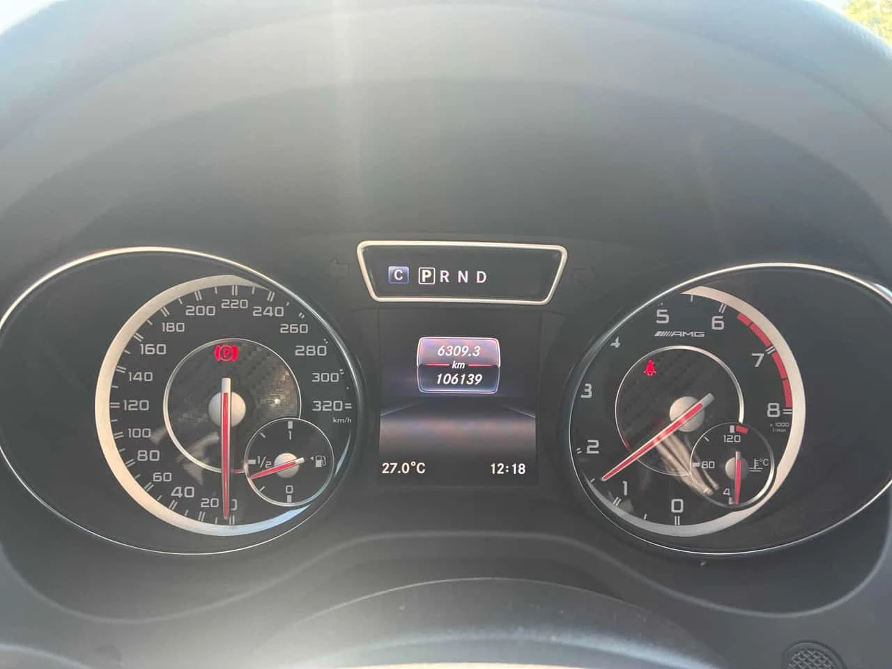 Mercedes-Benz GLA * AMG 45 * CARFAX * ОПЦИЯ ЗА ФИНАНСИРАНЕ , снимка 8 - Автомобили и джипове - 55434115