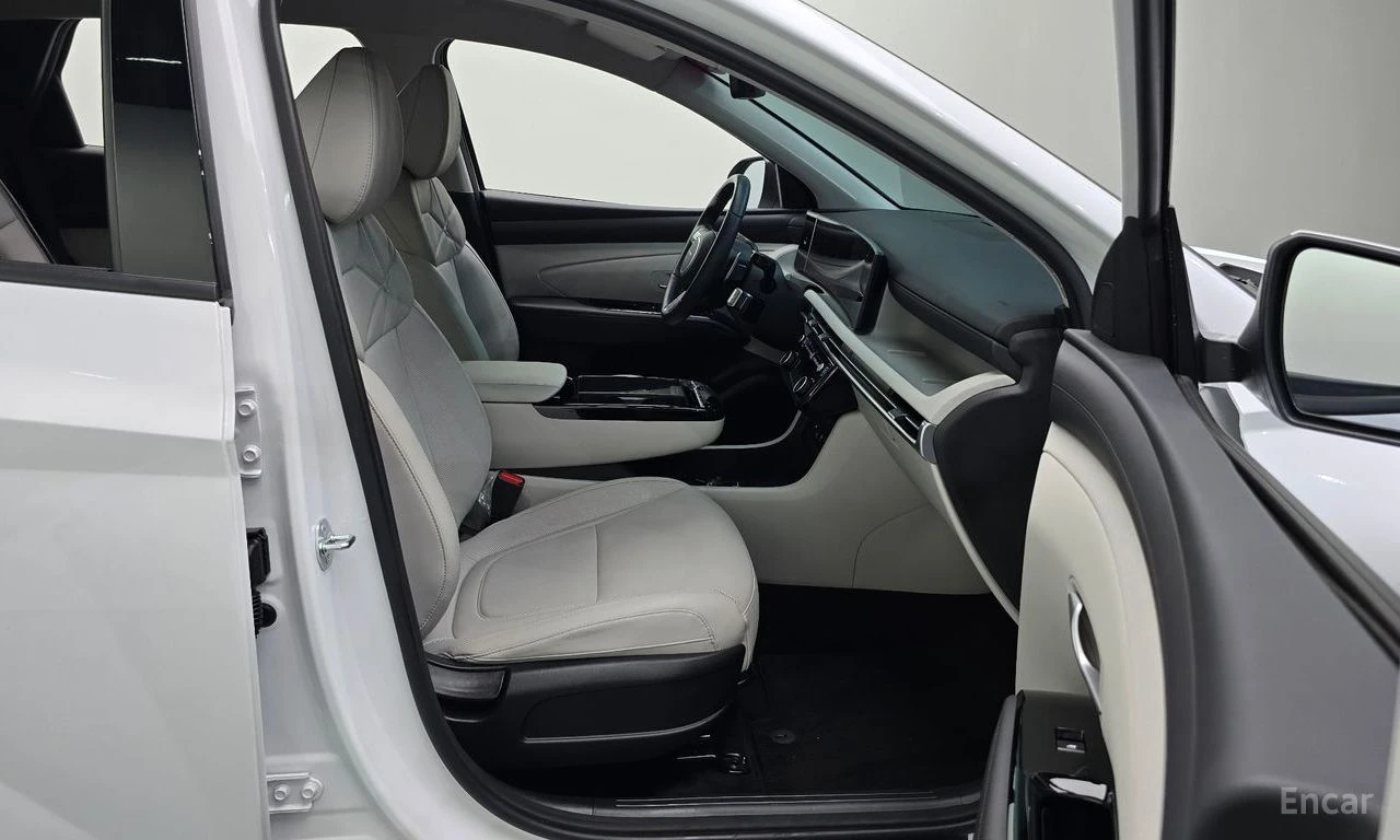 Hyundai Tucson PREMIUM* ОБДУХВАНЕ* ДИСТРОНИК* 360КАМЕРА* LANE* AS, снимка 11 - Автомобили и джипове - 55606149