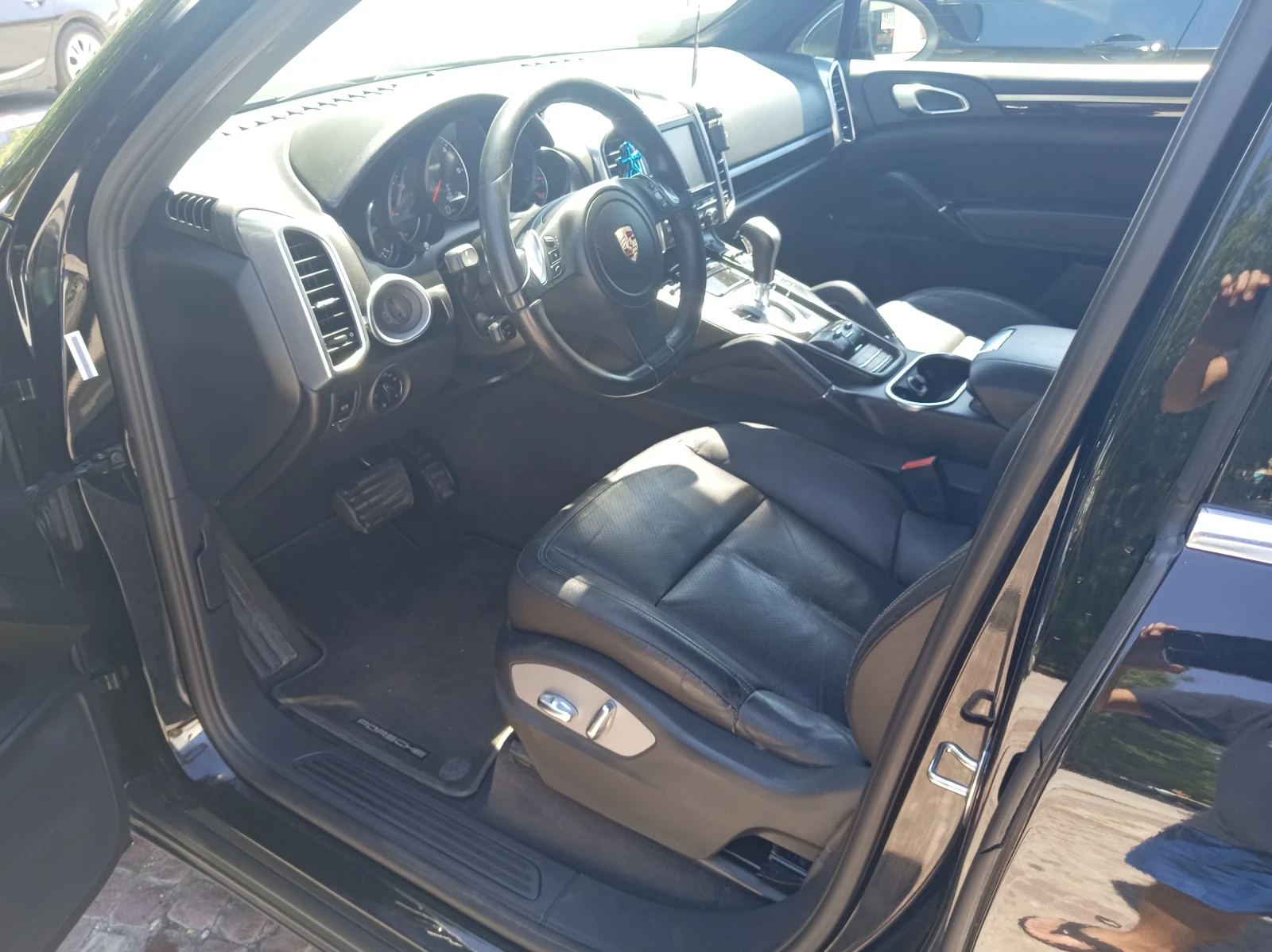 Porsche Cayenne 3.0 V6, снимка 11 - Автомобили и джипове - 56020742